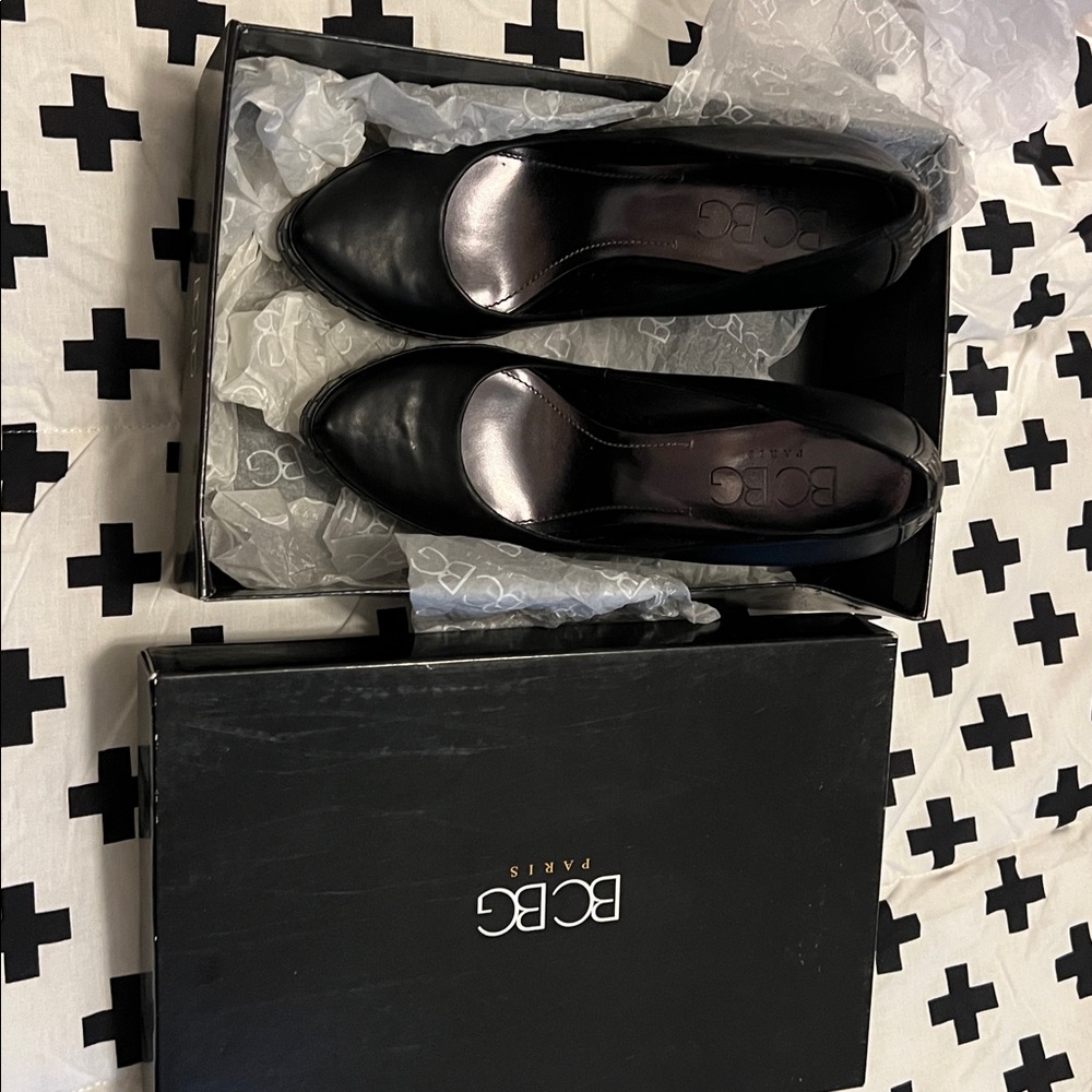BCBG 4” heels